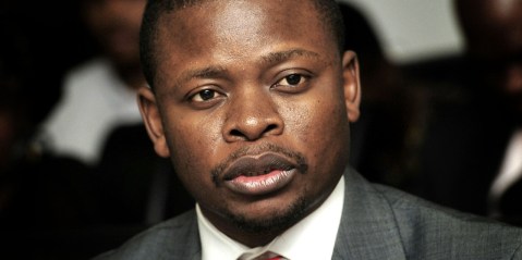 Accountant arrested in Shepherd Bushiri case also once linked to ‘dodgy’ plumber-turned-lawyer Langebaan saga