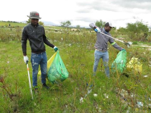Volunteers fill scores of rubbish bags during Durbanville river cleanup