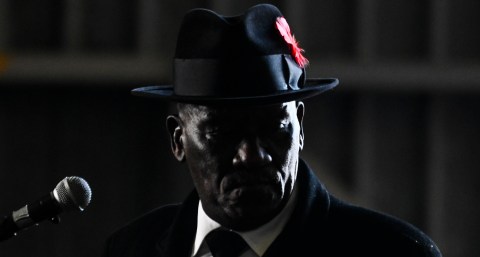 Bheki Cele orders Western Cape  police, ‘Shoot and kill, then later ask who started the war’