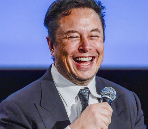 Elon Musk recommends voting for Republicans in US midterm elections