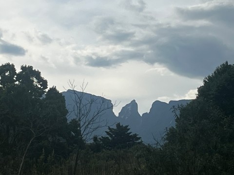 Drakensberg: Bury my heart above the Grindstone Caves