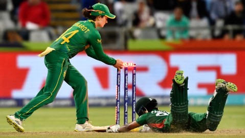 Wolvaardt and Brits help Proteas secure semifinal spot in T20 World Cup