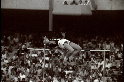 Pioneering high jumper and inventor of the Fosbury Flop dies