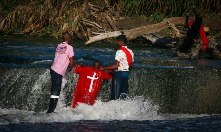 Good Friday – Annual ritual of prayer and cleansing takes place on the Klip River in Ekurhuleni