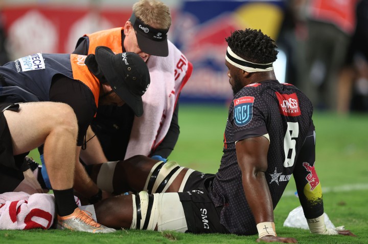 Kolisi knee injury sours tough weekend for Sharks as URC quarterfinals decided