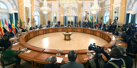 Kyiv’s troops make small advances; Putin rebuffs African leaders’ peace initiative