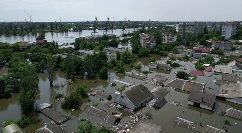 Three dead after Russia shells boats in Ukraine flood rescue — governor
