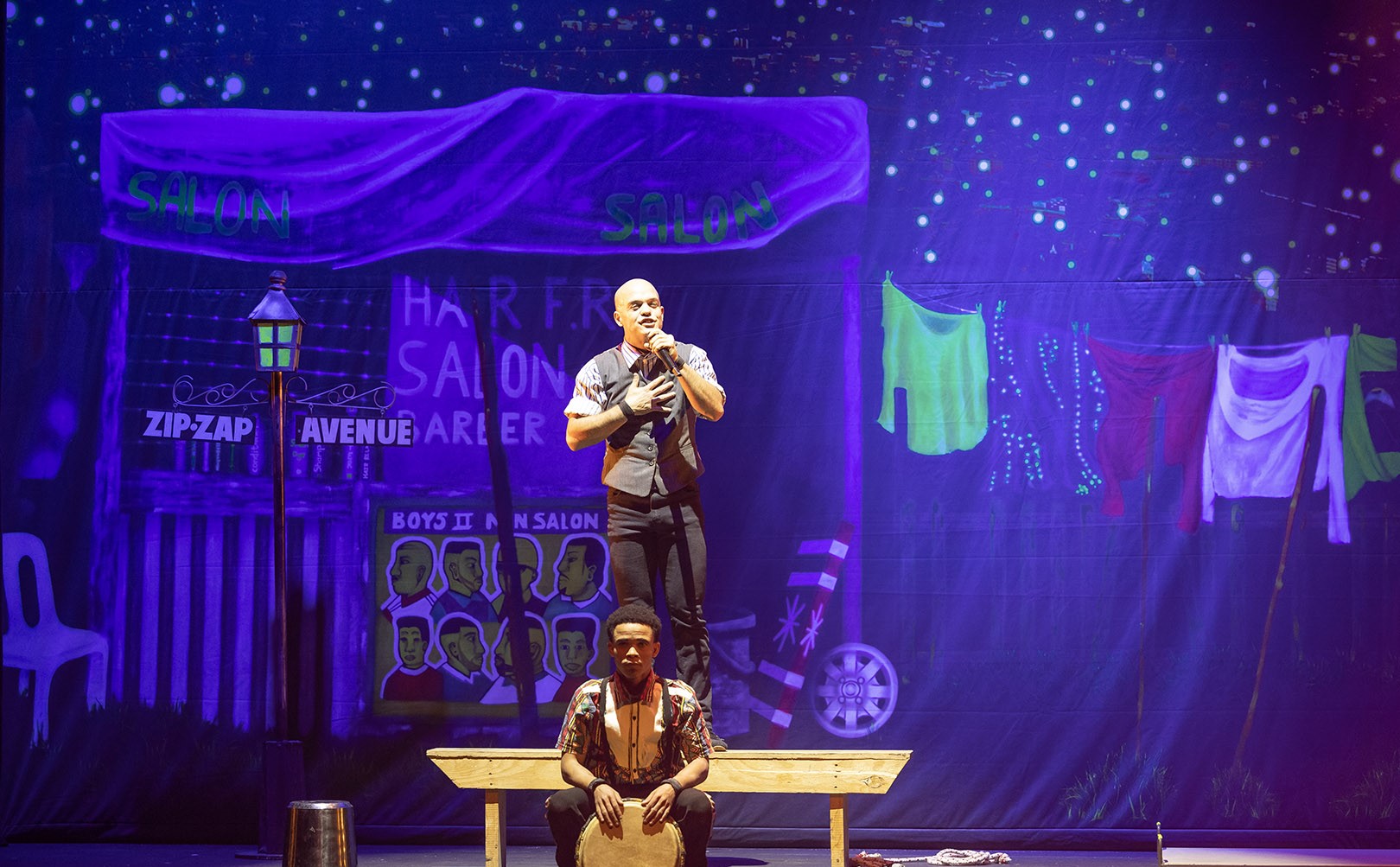 Jason Barnard and Jacobus (Trompie) Claassen perform in 'Moya' by the Zip Zap Circus at the Artscape Theatre. (Photo: Joan Ward)