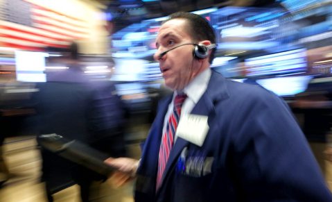Traders See Bad Day as `Slightly Overdue,’ Not a Reason to Panic